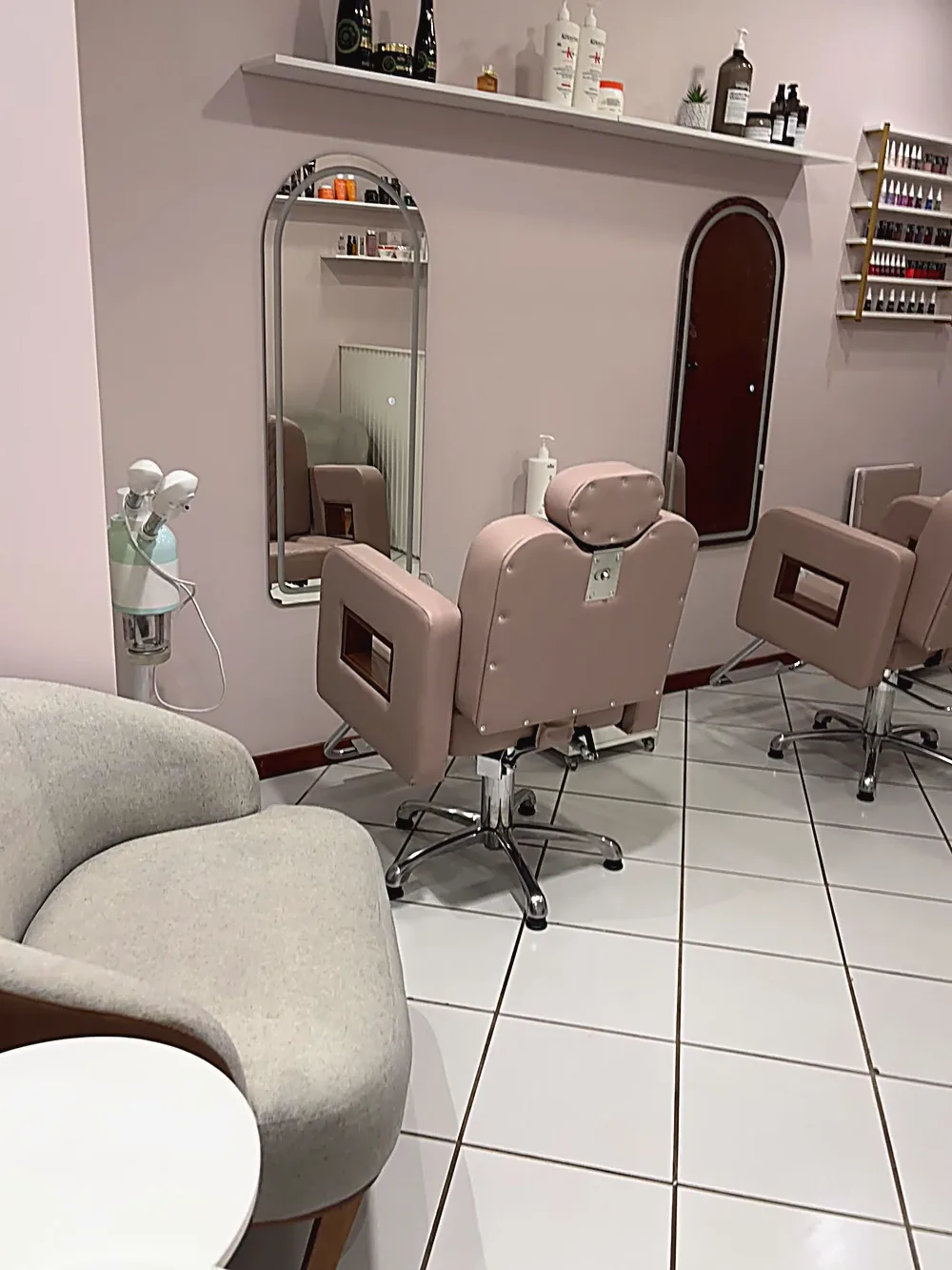 Corte feminino e escova em Guarapari